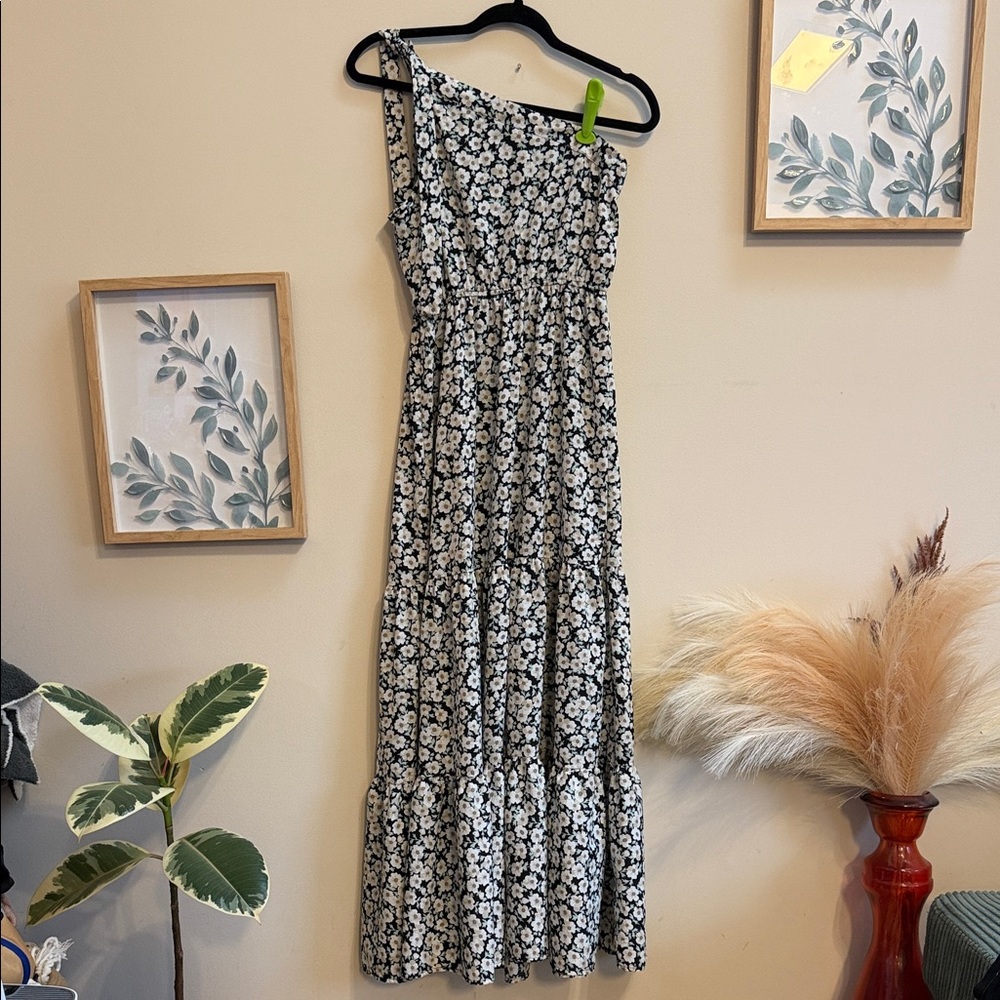 Floral One-Shoulder Dress